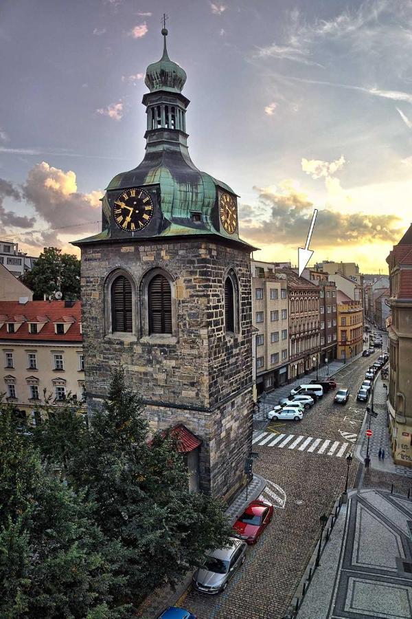 Peter'S Tower Apartments Prague Extérieur photo