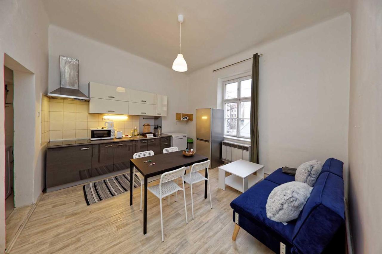 Peter'S Tower Apartments Prague Extérieur photo