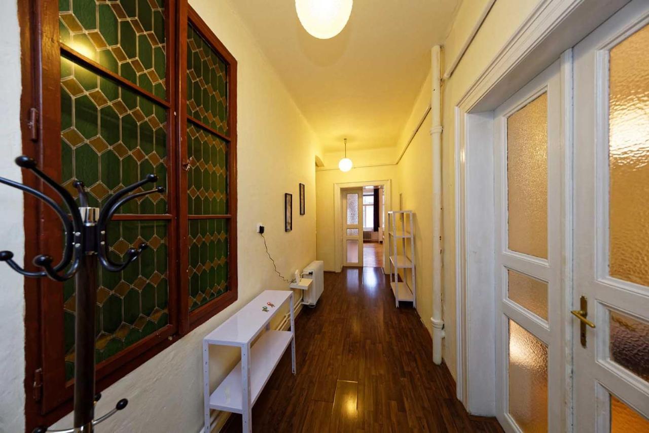 Peter'S Tower Apartments Prague Extérieur photo