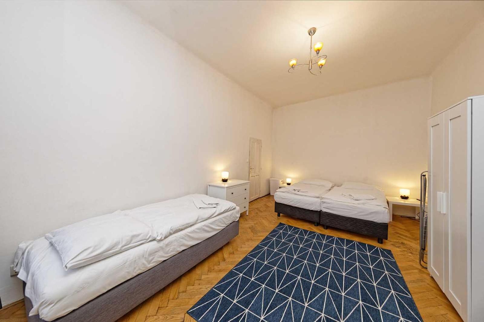 Peter'S Tower Apartments Prague Extérieur photo
